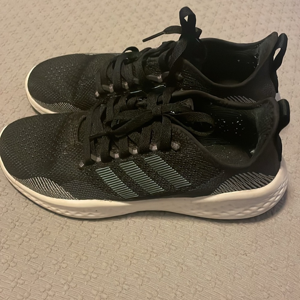 Adidas bounce shoes